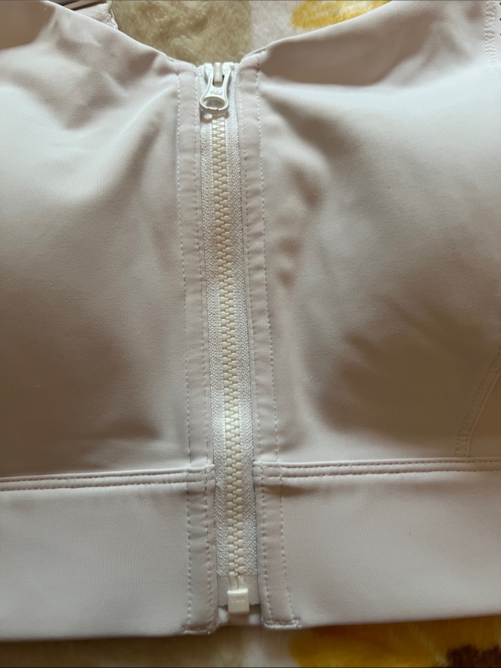 Yvette High Support Zip Sports Bra - large - Picture 4 of 16